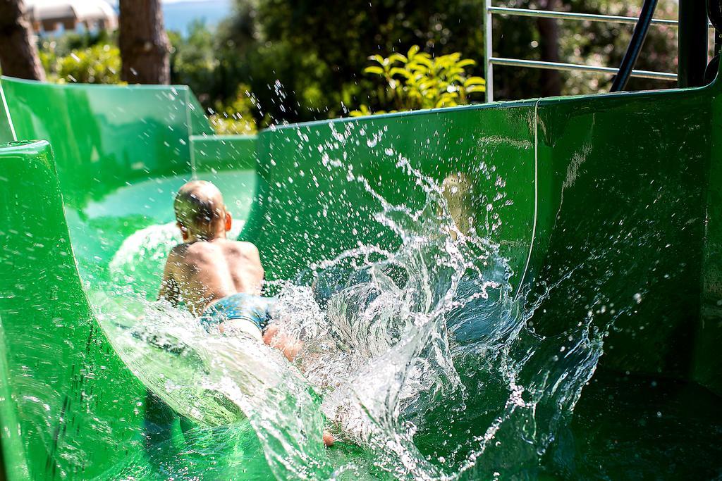La Rocca Camping Village Bardolino Exterior foto