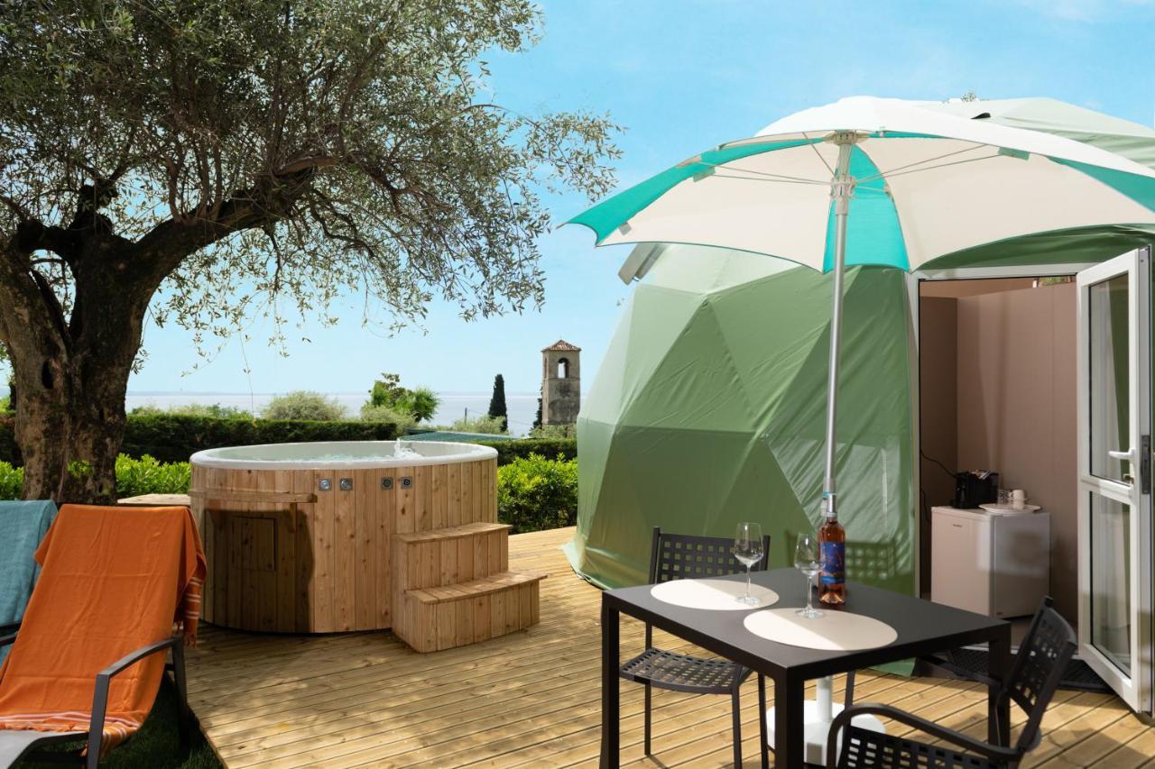 La Rocca Camping Village Bardolino Exterior foto