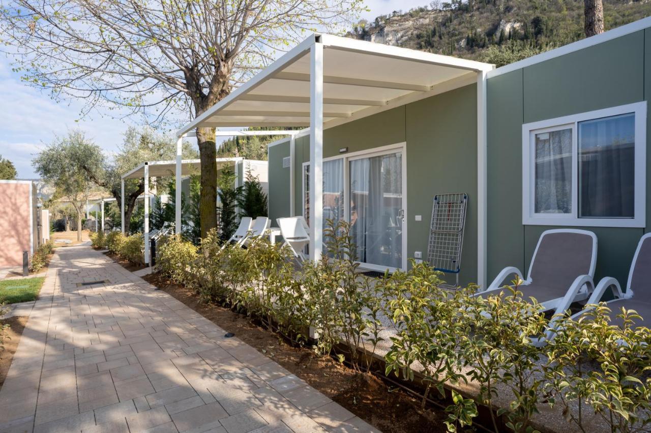 La Rocca Camping Village Bardolino Exterior foto