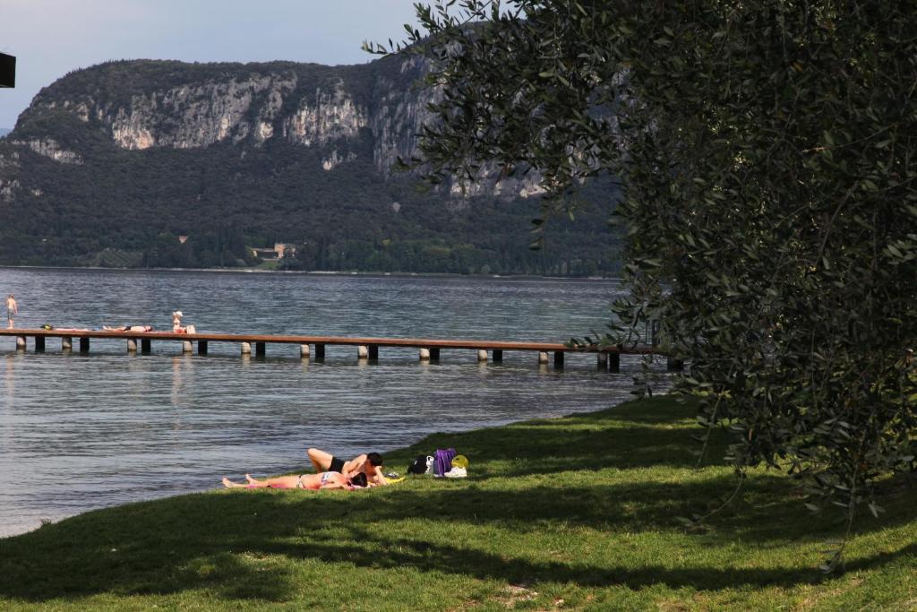 La Rocca Camping Village Bardolino Exterior foto